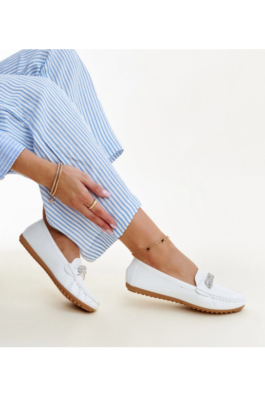 Witte mocassins versierd met zirconia...