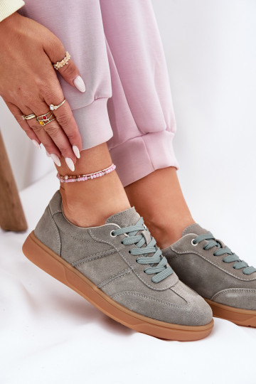 Suède sportieve schoenen groene kleur