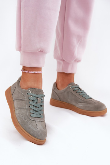 Suède sportieve schoenen groene kleur 2