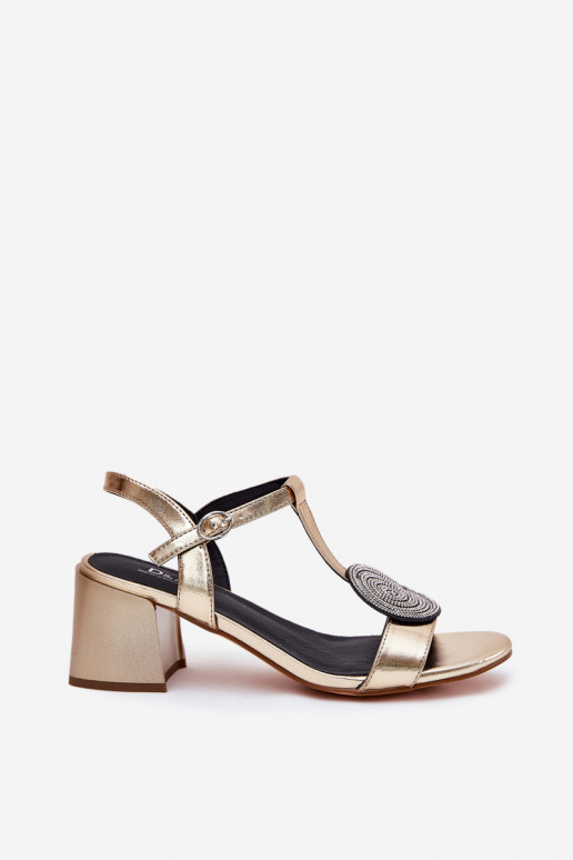 Damessandalen met hakken met ornamenten D&A JC51-842 gouden kleur Damessandalen met hakken met ornamenten D&A JC51-842 gouden kleur