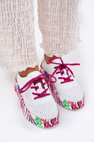 Leren witte sneakers met gestreepte zool Vinceza 88017