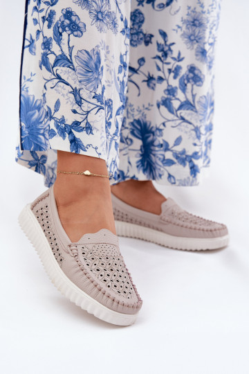 Leer dames mocassins met opengeInerkte elementen Vinceza 88028 beige