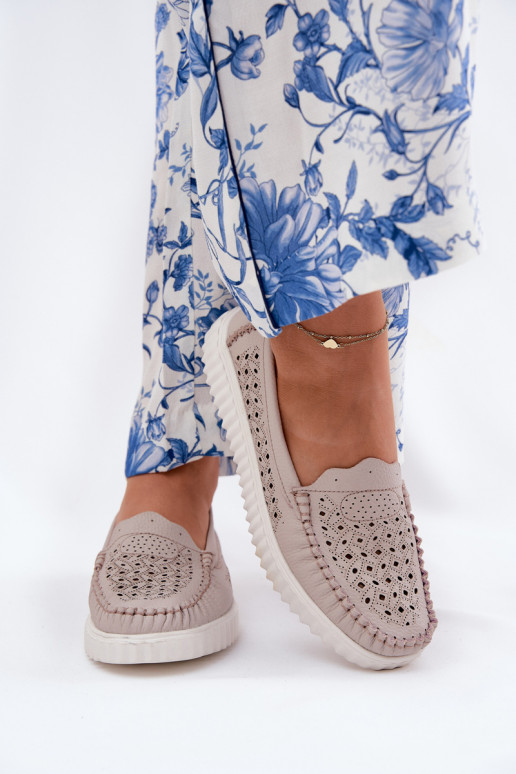 Leer dames mocassins met opengeInerkte elementen Vinceza 88028 beige