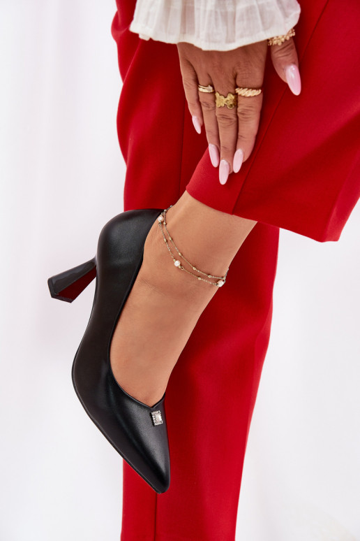 Elegante stijl Schoenen Op Rozszerzanej Szpilce Vinceza 62222 zInart Elegante stijl Schoenen Op Rozszerzanej Szpilce Vinceza 62222 zInart