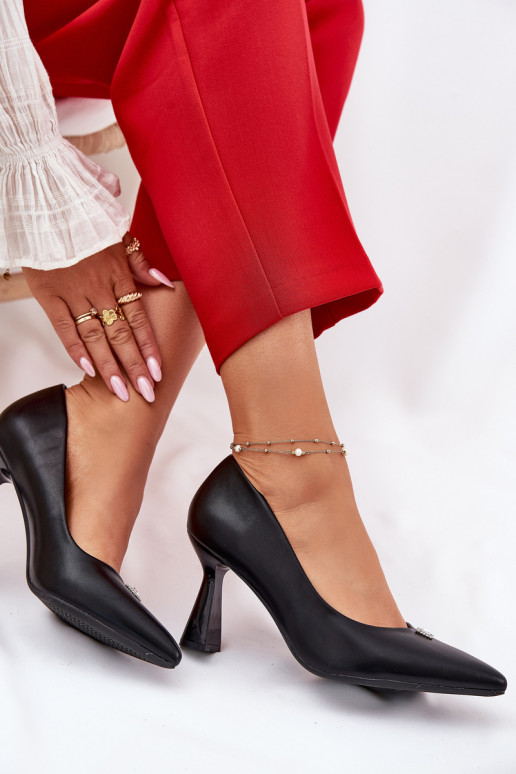 Elegante stijl Schoenen Op Rozszerzanej Szpilce Vinceza 62222 zInart Elegante stijl Schoenen Op Rozszerzanej Szpilce Vinceza 62222 zInart