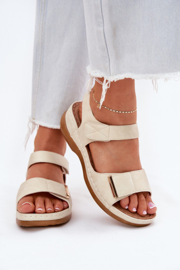 Comfortabele dames sandalen met klittenbandsluiting in goudkleur Iphiope 2