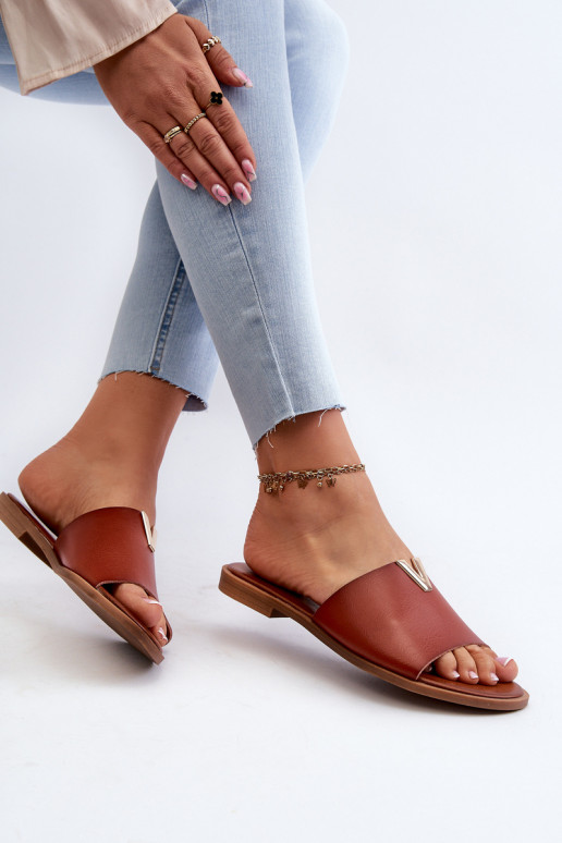 Damespantoffels Eko Leer met brede hakken bruine kleur Het heeftliha