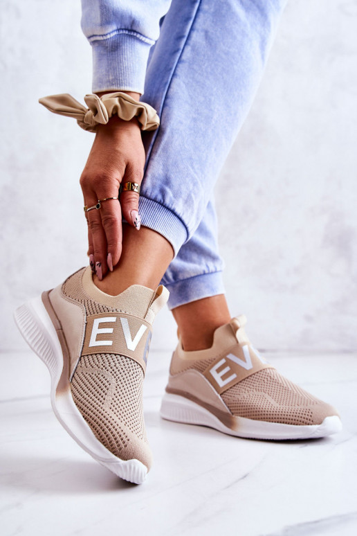Dames sportschoenen Persistent model beige Lorane Dames sportschoenen Persistent model beige Lorane