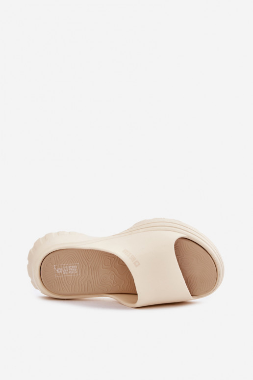 LichtgeInicht pantoffels Damespantoffels Big Star RR274A579 beige