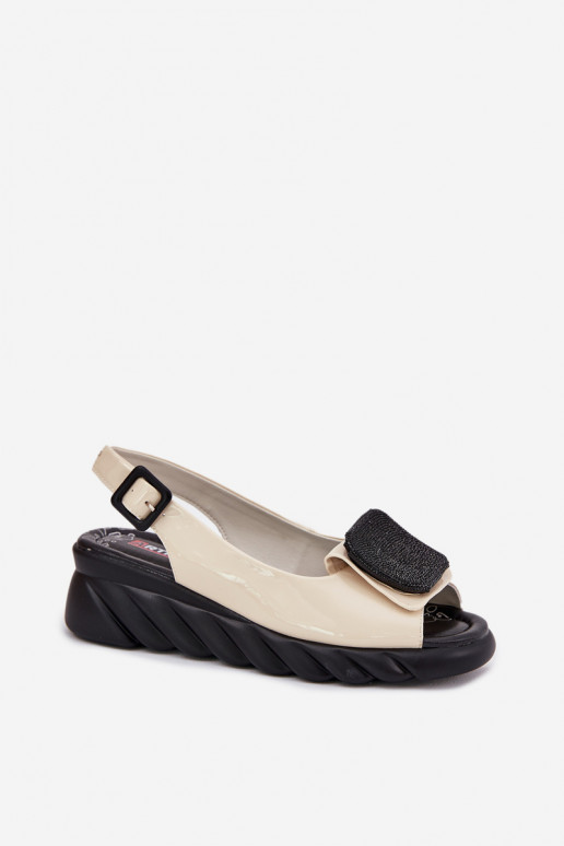 Leer Gelakte sandalen voor dames Op de INig met decoratie Artiker 56C1567 beige