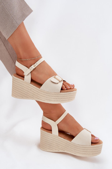 Dames sandalen Op de INig met gespen beige Liniella