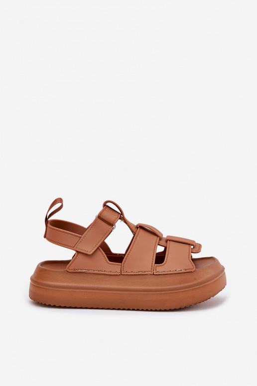 Dames sandalen met platform bruine kleur Nitavelia