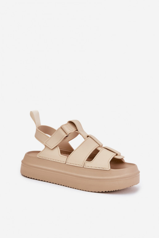 Dames sandalen met platform beige Nitavelia