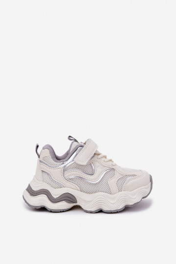 Witte kinder sportieve schoenen op een dikke zool, "Lianees" 2