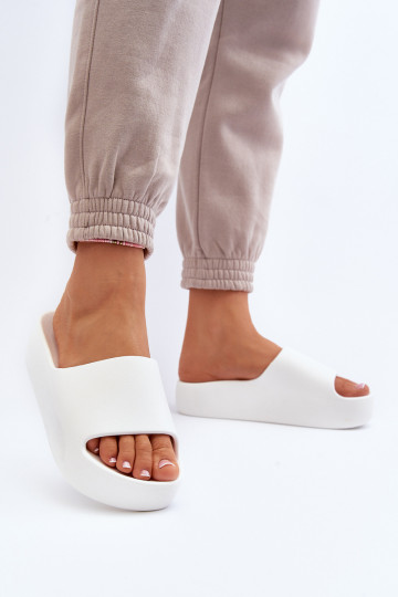 Dames Slippers Op dikke zool Initte kleur Oreithano