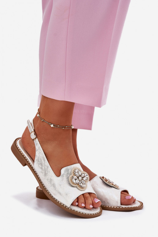 Dames sandalen met brede hakken Met sierlijk Detalem S.Barski KV51-080 zilvere kleur