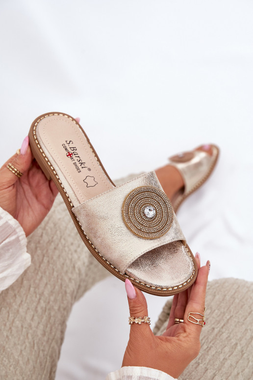 Damespantoffels met brede hakken met ornamenten S.Barski KV51-013 gouden kleur