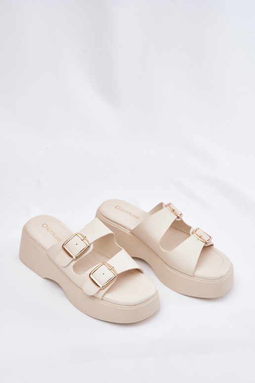 Damespantoffels Op de INig en platform met gespen ivoor Nitarelia Damespantoffels Op de INig en platform met gespen ivoor Nitarelia