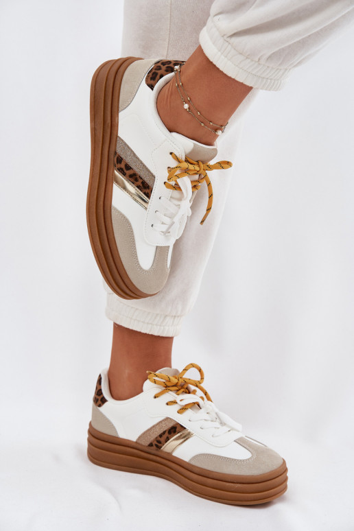 Sneakers model schoenen Dames met platform Z PodInójnym Vetersluitingm met luipaardbontpatronen Initte kleur Niteria