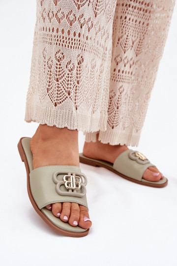 gelijk aan Damespantoffels Met sierlijk Detalem groene kleur Nenitta 2