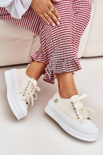 Vrijetijdsschoenen met platform Met sierlijk Vetersluitingm beige Tivora