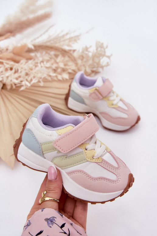 schoenen Kindersneakers met zelfklevende bevestigingsmiddelen Verschillende kleuren Miranda schoenen Kindersneakers met zelfklevende bevestigingsmiddelen Verschillende kleuren Miranda