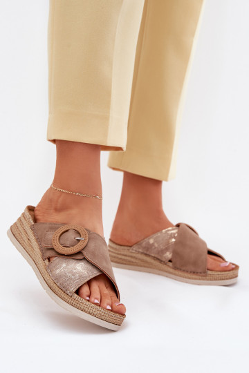 Dames slippers op platform versierd met gespen Inblu RV000012 in bruin