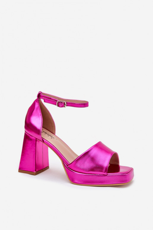 Gelakte sandalen voor dames met hakken roze Het heeftrila Gelakte sandalen voor dames met hakken roze Het heeftrila