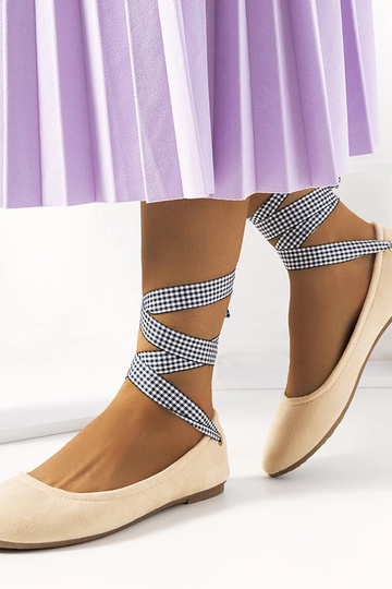 Roze schoenen met strik, „Acro"