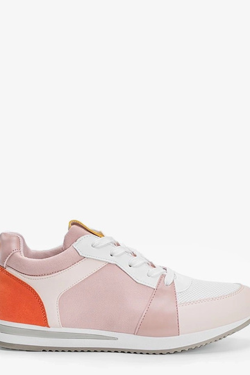 Witte schoenen met gele accenten, „Ellen"