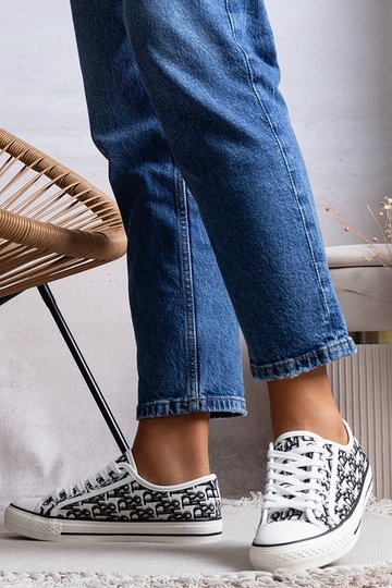 Zwart-witte dames schoenen,... 2