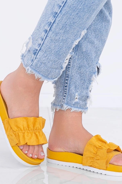 Mosterdkleurige sandalen met plooien,...