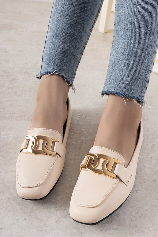 Beige loafers med gulddekoration Hashtag Beige loafers med gulddekoration Hashtag