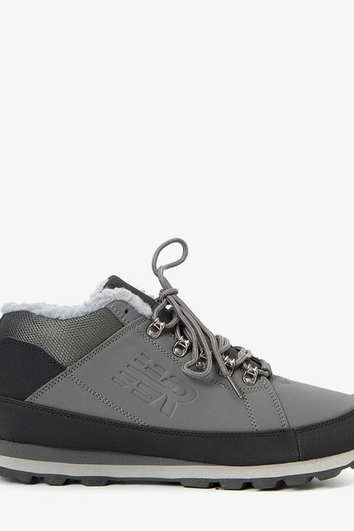 Grå isolerede sportssko til mænd Grifar