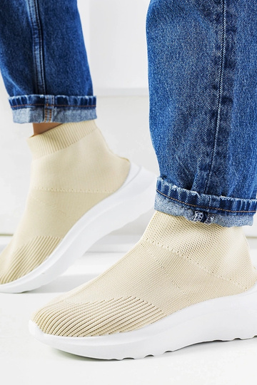 Jennifers beige high top sneakers 2