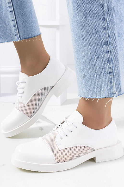 Witte dames instappers, „Huard"