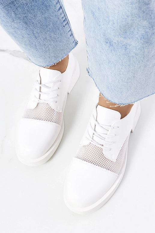 Witte dames instappers, „Huard"