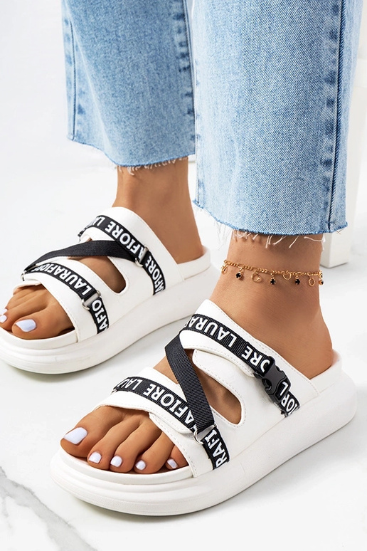 Hvide Kogil platform flip-flops