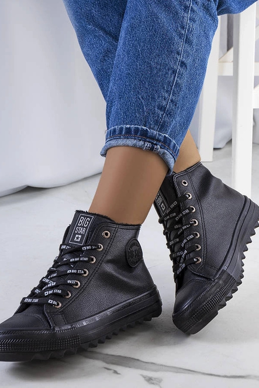 Sorte isolerede sneakers Big Star... Sorte isolerede sneakers Big Star...