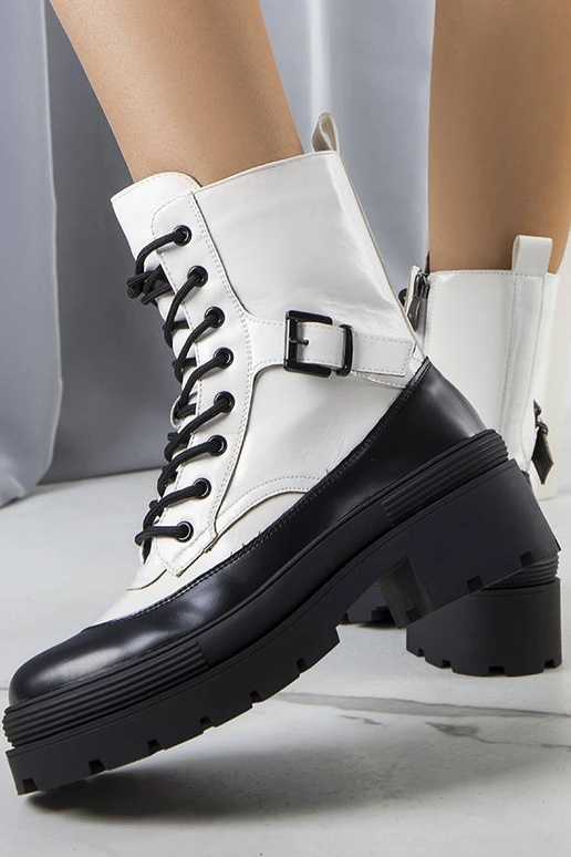 Hvide Norra støvler