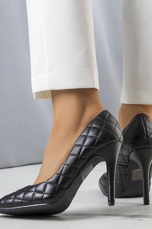 Nadelia sorte quiltede hæle Nadelia sorte quiltede hæle