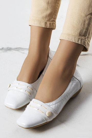 Hvide Lioma ballet lejligheder 2