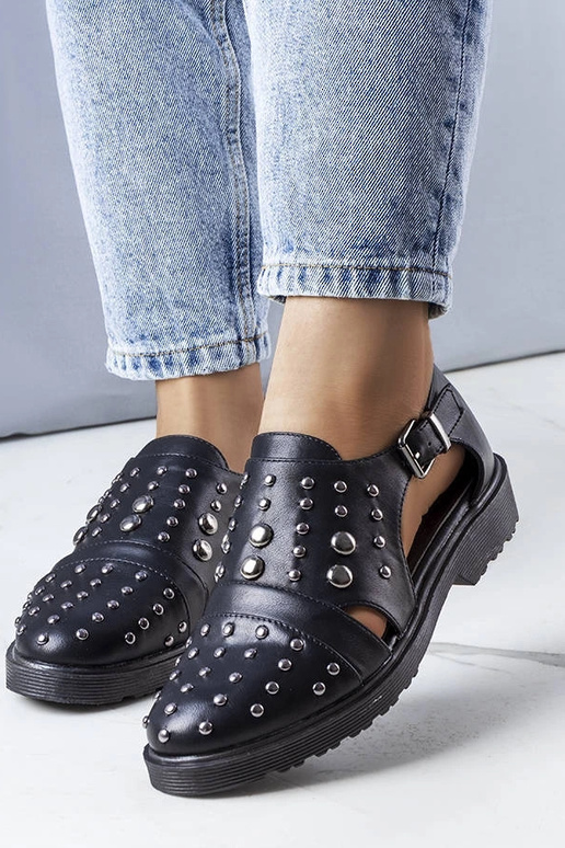 Sorte Eleana udskårne sko