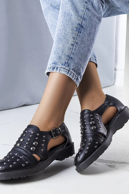 Sorte Eleana udskårne sko