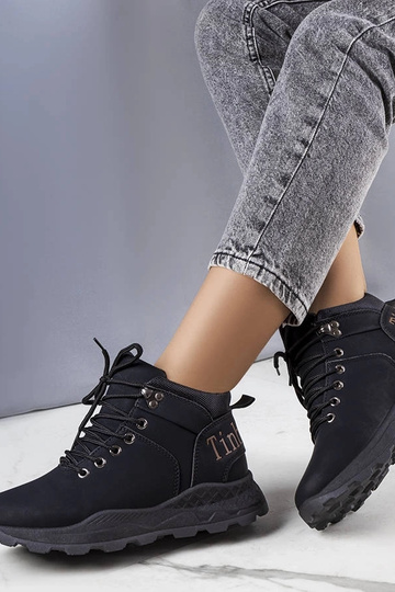 Sorte isolerede Adleri... 2