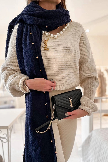 Marineblåt sjal med... 2