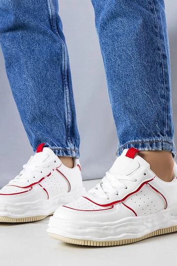 Hvide sneakers med røde indlæg Nettie