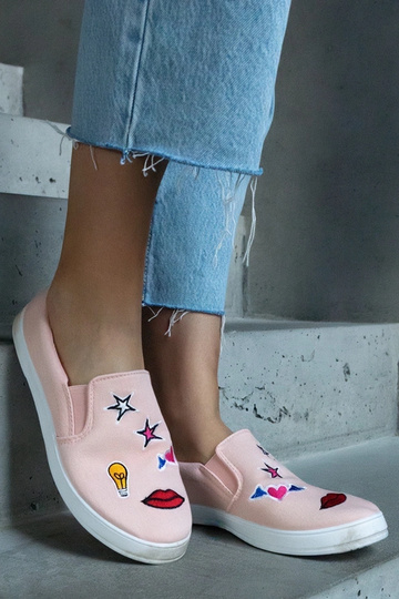 Pink stof sneakers med Anais patches 2