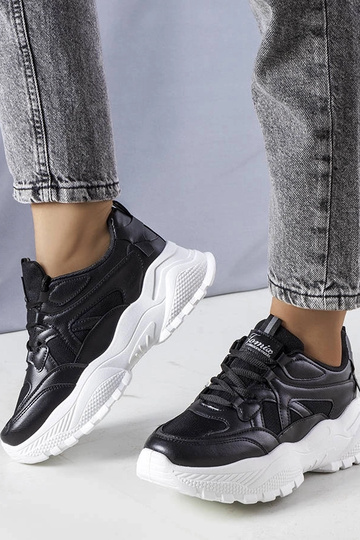Sorte sneakers med massiv Lorene-sål 2