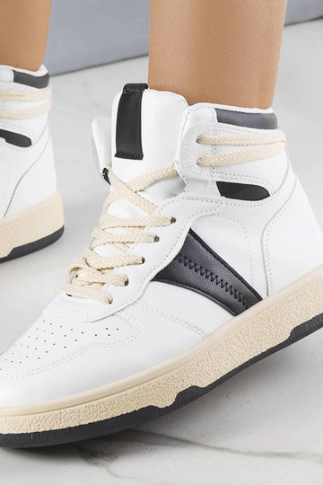 Robin sorte og hvide high... 2